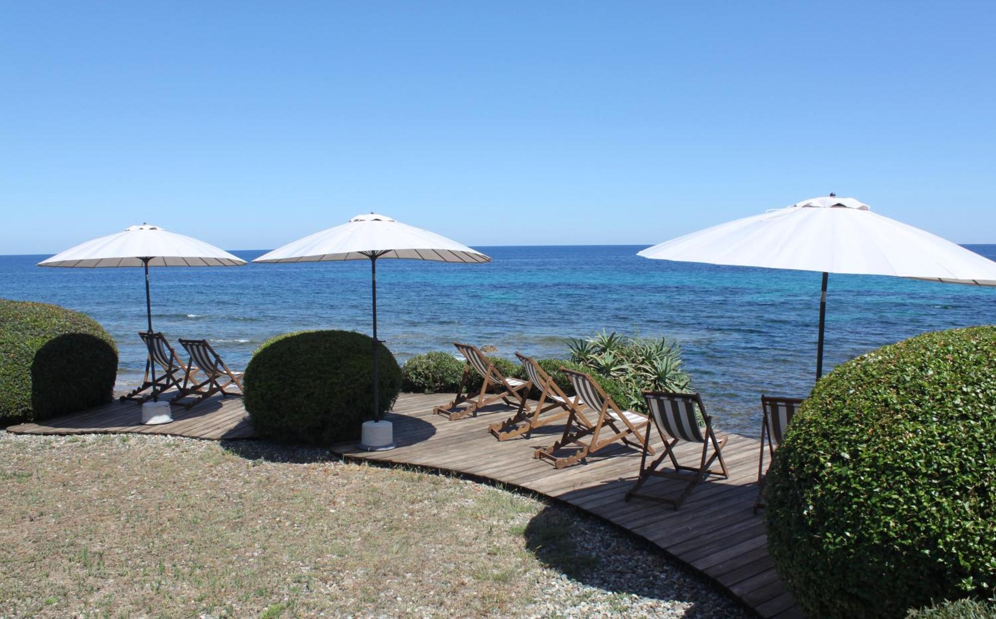 Les Bungalows De Figha Tarcu Exterior photo